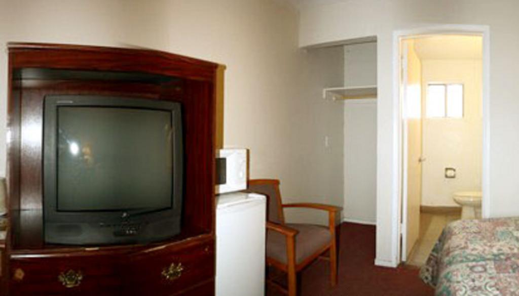 Sunset Inn And Suites West Sacramento Bilik gambar